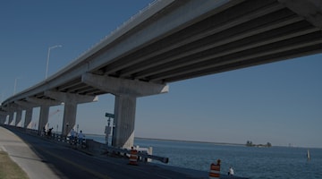 A. MAX BREWER BRIDGE 3840x1600