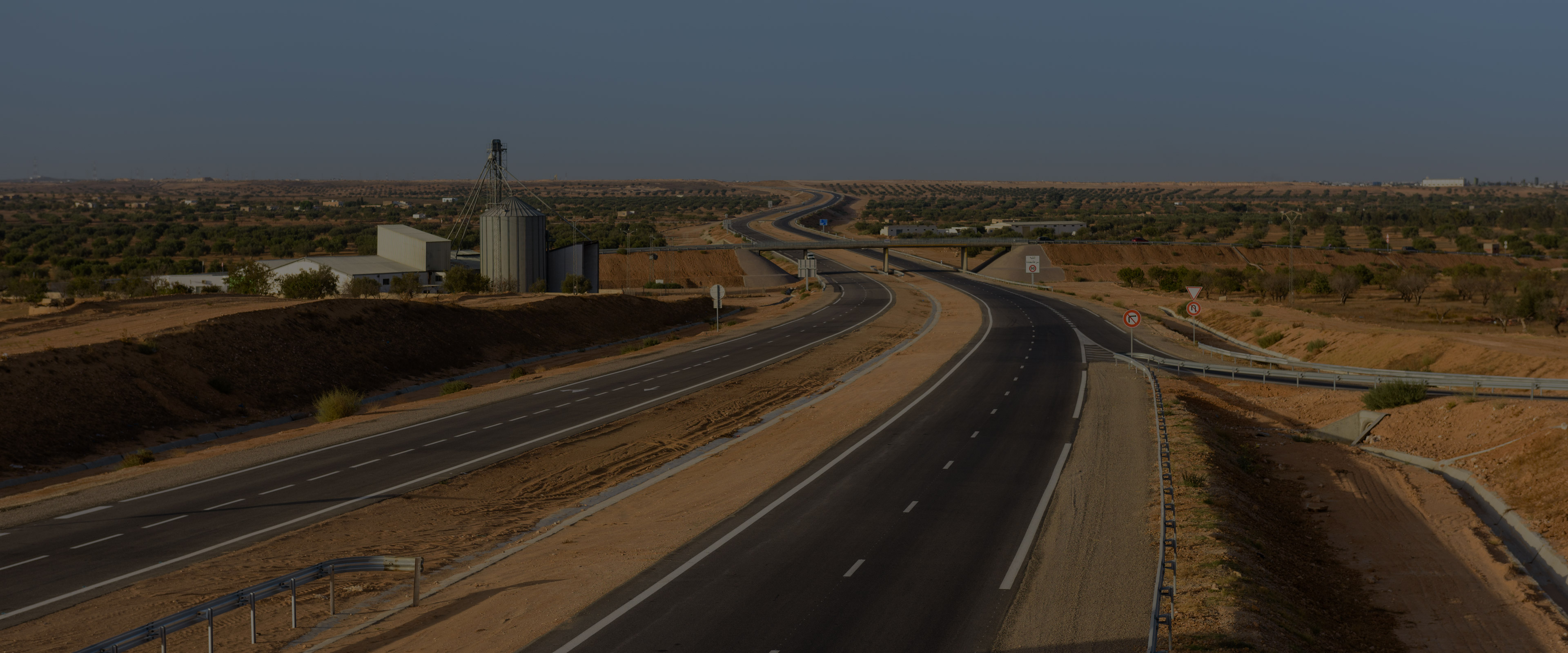 AUTOSTRADA GABES SFAX 3840x1600