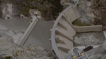 CENTRALE IDROELETTRICA DI PONT VENTOUX 3840x1600
