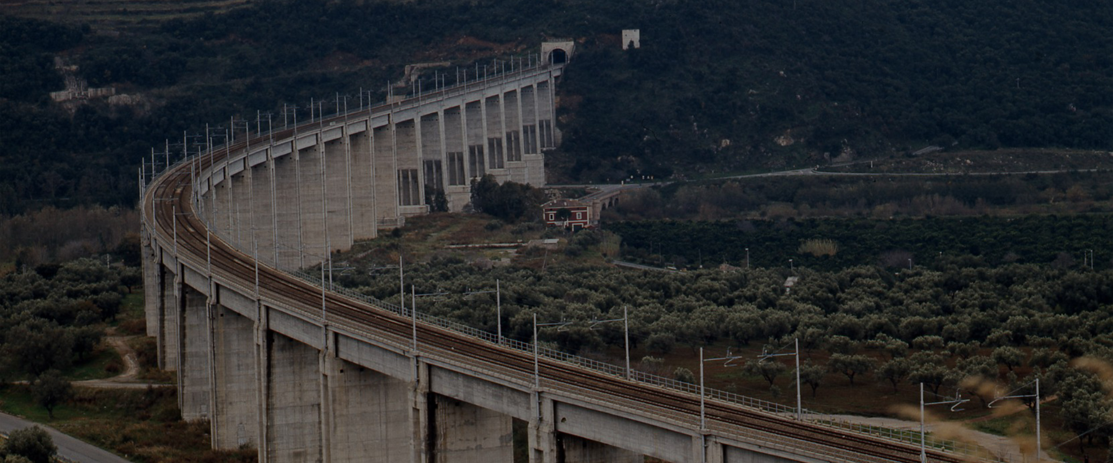 FERROVIA BATTIPAGLIA REGGIO CALABRIA, VIADOTTO ANGITOLA 3840x1600