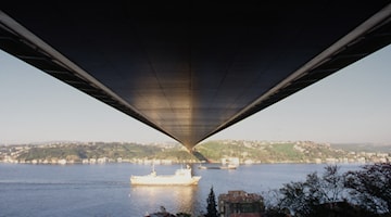 HERO SCONDO BOSFORO ZOOM