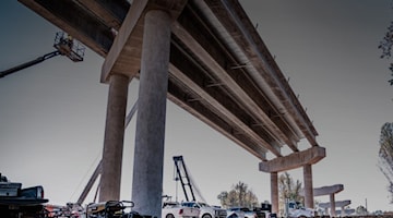 I 40I 77 INTERCHANGE 3840x1600