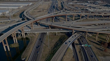 IH 35E MANAGED LANES 3840x1600