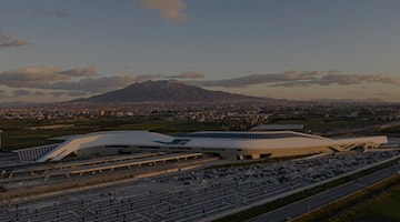 NA Afragola 3840x1600