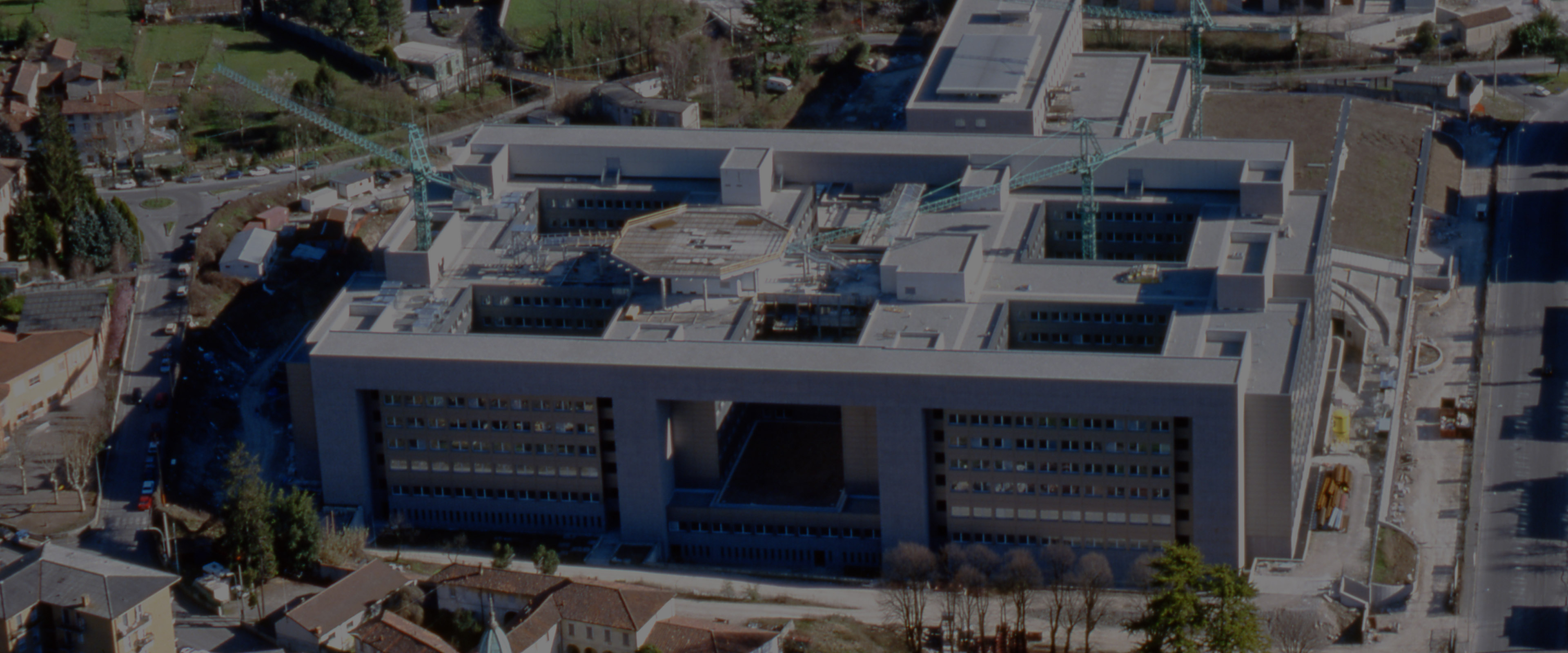 NUOVO OSPEDALE GENERALE 'A. MAZONI' DI LECCO 3840x1600