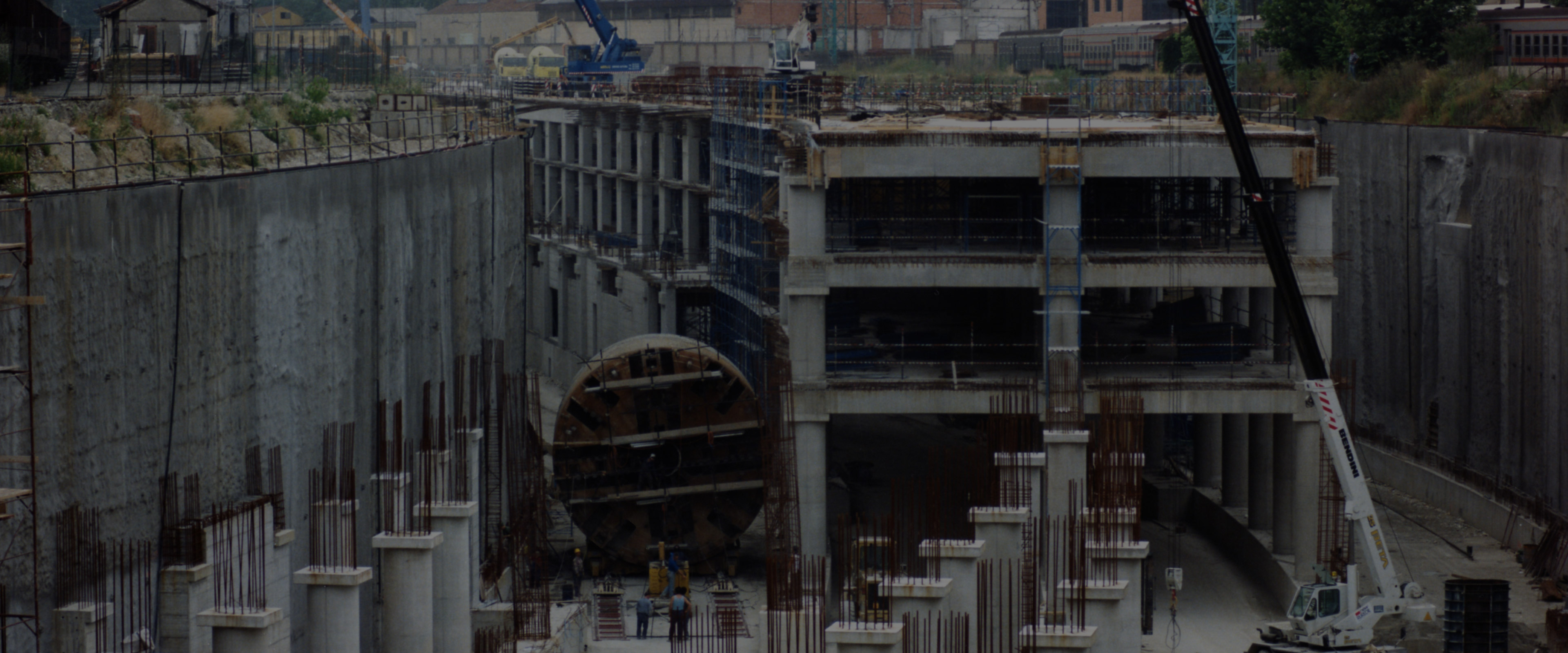 PASSANTE FERROVIARIO DI MILANO 3840x1600