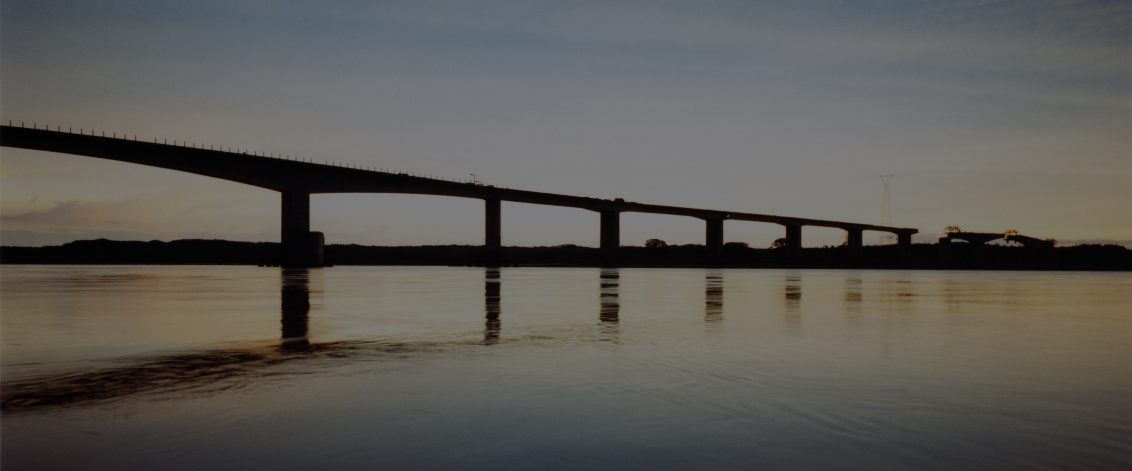 PONTE PLATO   ZAMBRANO SUL FIUME MAGDALENA 3840x1600