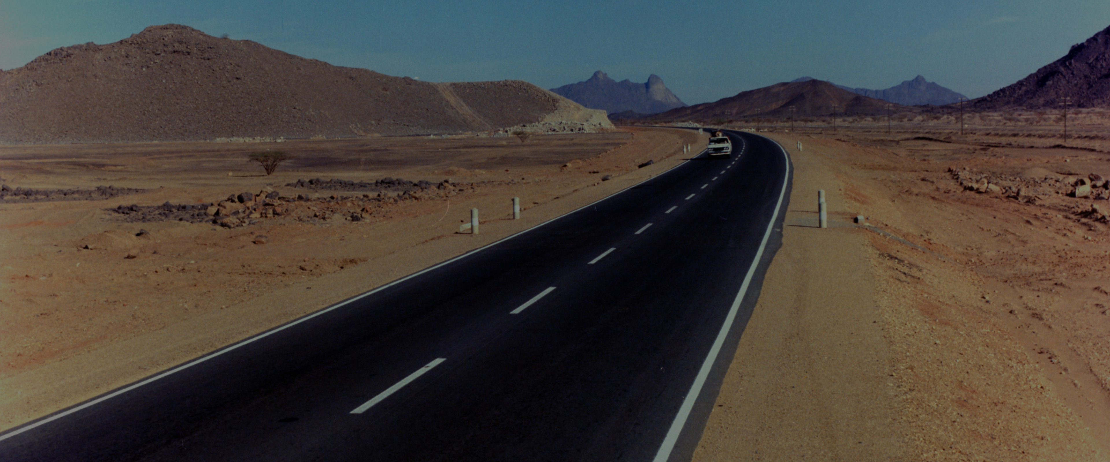 STRADA KHARTOUM   PORT SUDAN 3840x1600